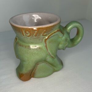 Frankoma Pottery 1972 GOP Republican Elephant Mug in Prairie Green